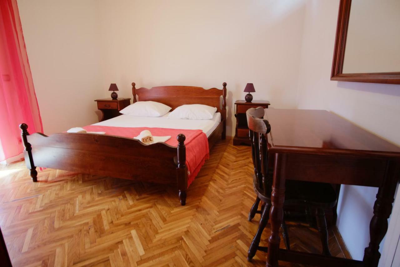 Apartment Gordana Драге Екстер'єр фото